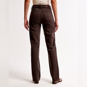 Abercrombie & Fitch Women's Straight Leg Jeans - Dark Brown